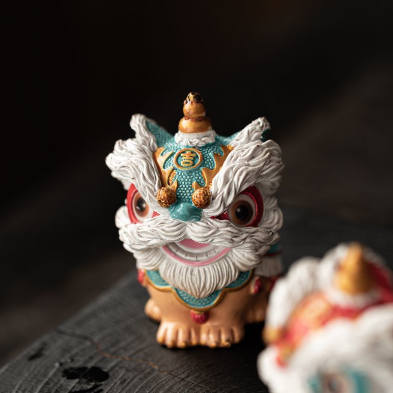 Color-Changing Awakening Lion