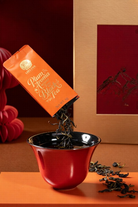 Plum Aroma Ancient Tree Black Tea